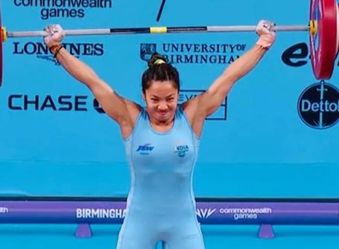 Chanu won the gold in the 49kg event