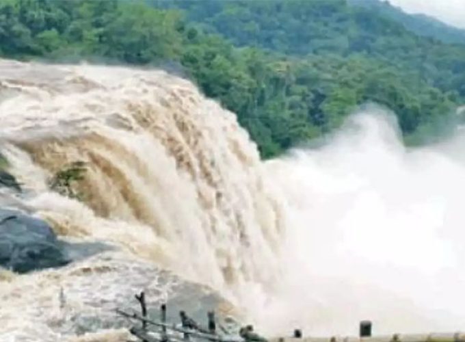 chalakkudy river