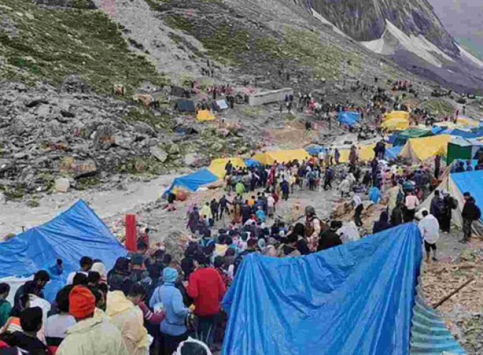 cloudburst near amarnath cave