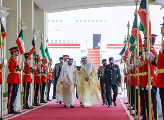 crown-prince-of-dubai-arrived-in-kuwait-for-an-official-visit1