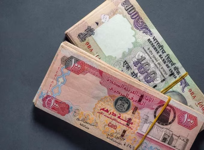 dirham-indian-rupee