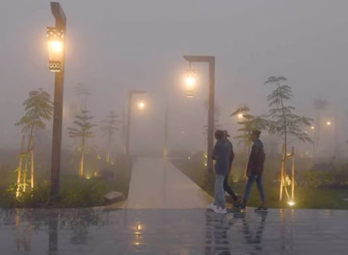 fog-walking-trails-attract-walking-enthusiasts-to-abha2