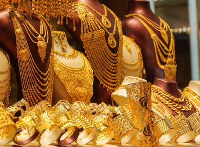 gold-main-saudi-arabia-uae