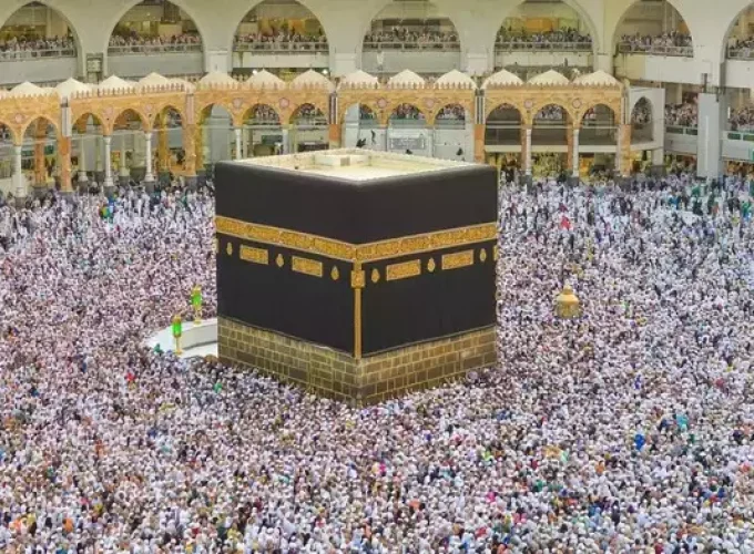 hajj-112940080