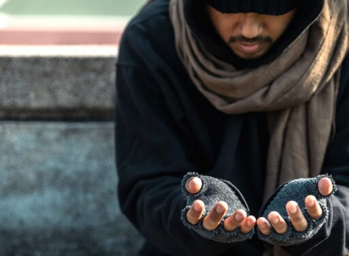 illegal-fund-raisers-during-ramadan-liable-to-500000-dirham-fine-in-uae-begging