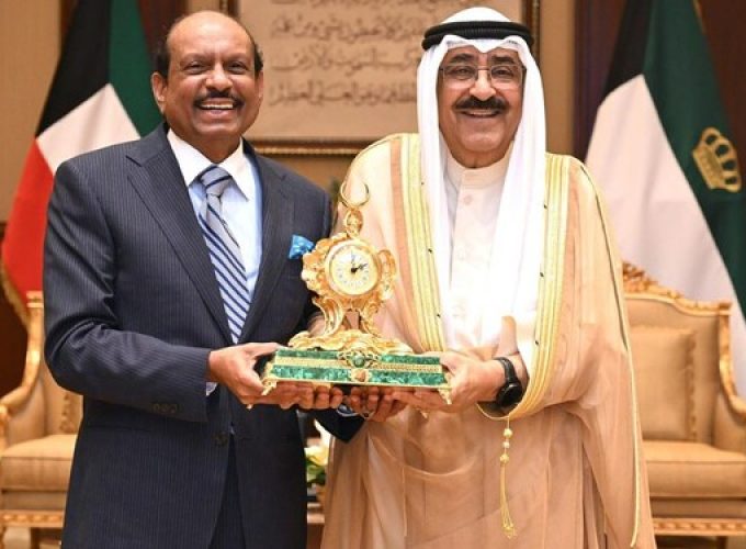 ma-yusuff-ali-met-with-the-emir-of-kuwait
