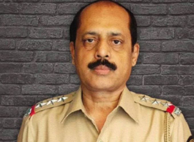 mumai police officer sachin vasa