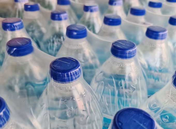 oman-bans-import-of-shtine-bottled-water-over-health-concerns