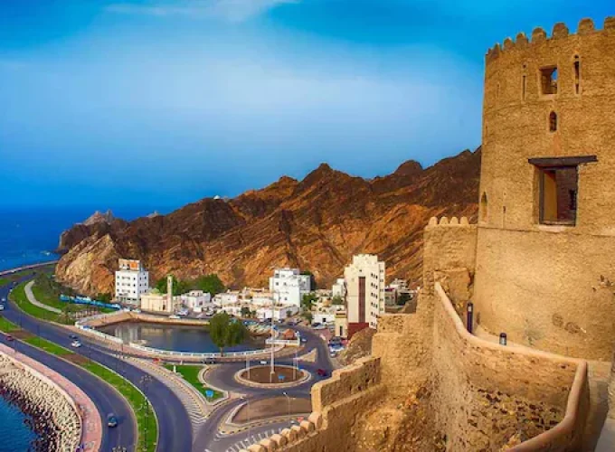 oman-to-strengthen-omanization-40-more-posts-for-oman-citizens