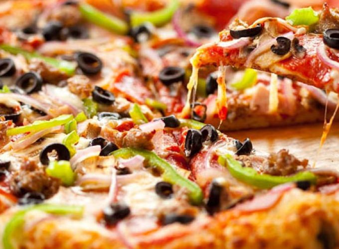 pizza outlte asked to pay customers r 11000 for forcing him to buy carry bag