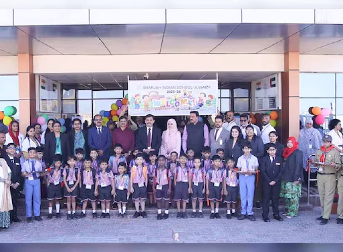 sharjah-indian-school-organizes-praveshanolsavam-2