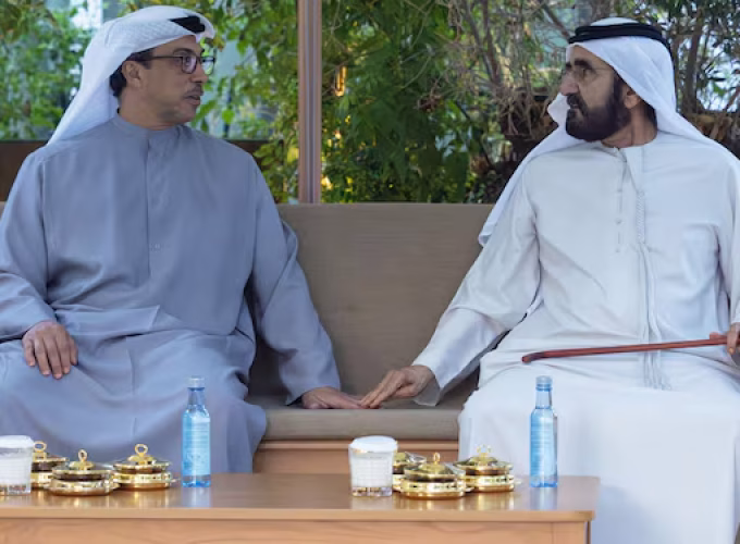 sheikh-mohammed-bin-rashid-al-maktoum-met-with-sheikh-mansour-bin-zayed-al-nahyan (1)