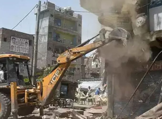 supreme court orders-to continue status quo in jahangirpuri demolitions