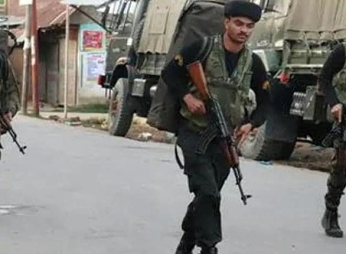 terrorist attack on securtiy forcse in srinagar
