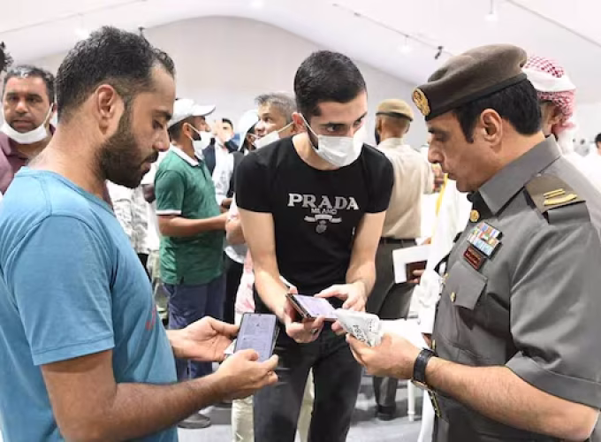 uae-amnesty-seekers-can-stay-until-october-31st4 (1)