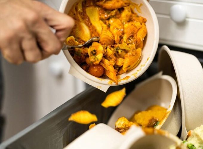 uae-launches-awareness-campaign-to-target-of-halving-food-waste-by-2030